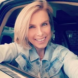 Meet your Posher, Jenny